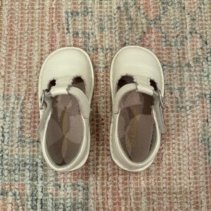 L’Amour White Leather Toddler Shoes